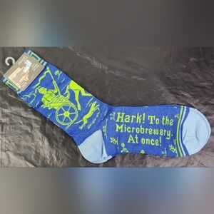 Blue Q Mens Crew Socks Hark! To The Microbrewery Gag Gift - Size 7-12 - NWT